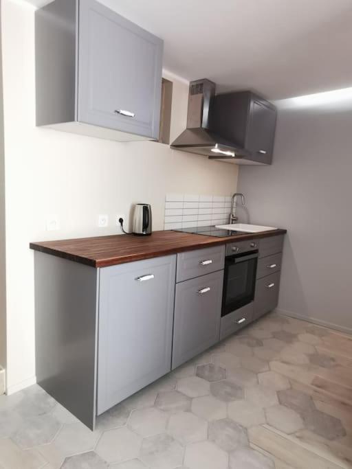 Apartamento T1 Bis Avec Terrasse Privee A 2 Pas De L'ecusson